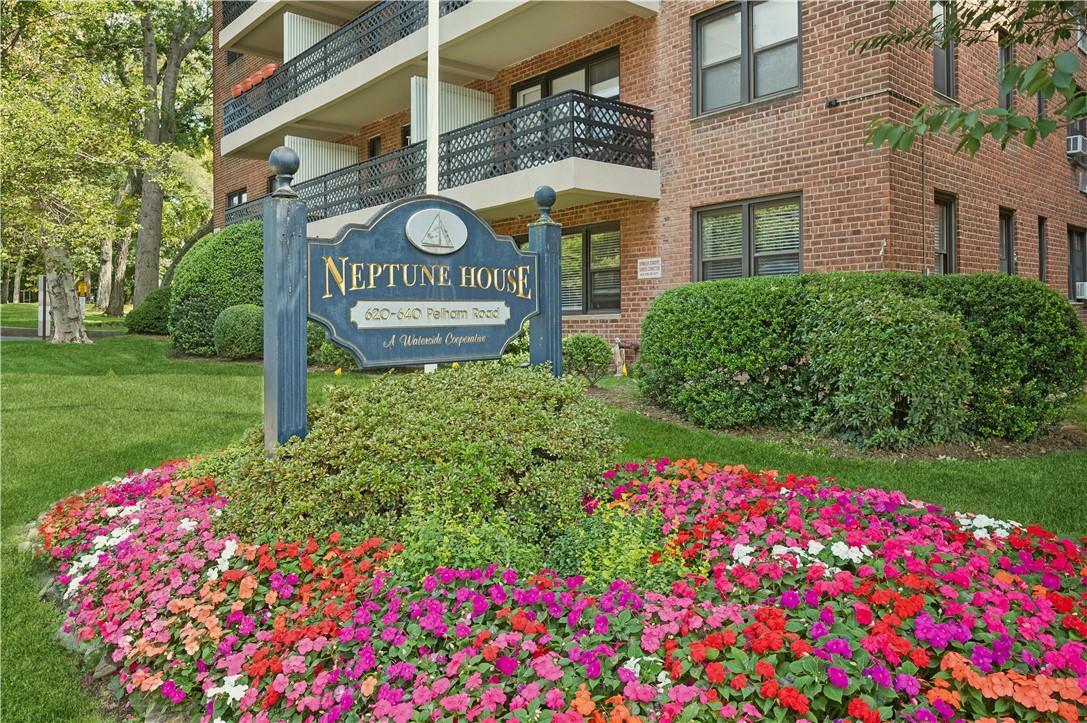 Property Photo: 620 Pelham Road 6F NY 10805