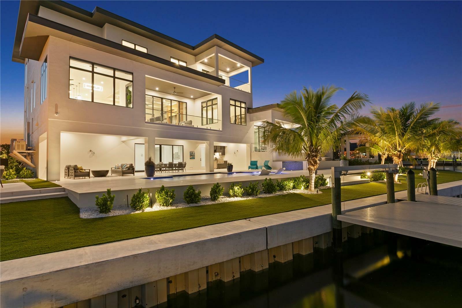 Property Photo: 490 Laguna Drive FL 33715