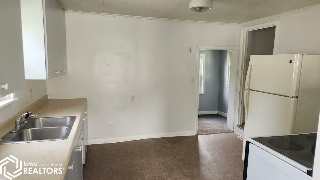 Property Photo:  621 S Van Buren Avenue  IA 50401 