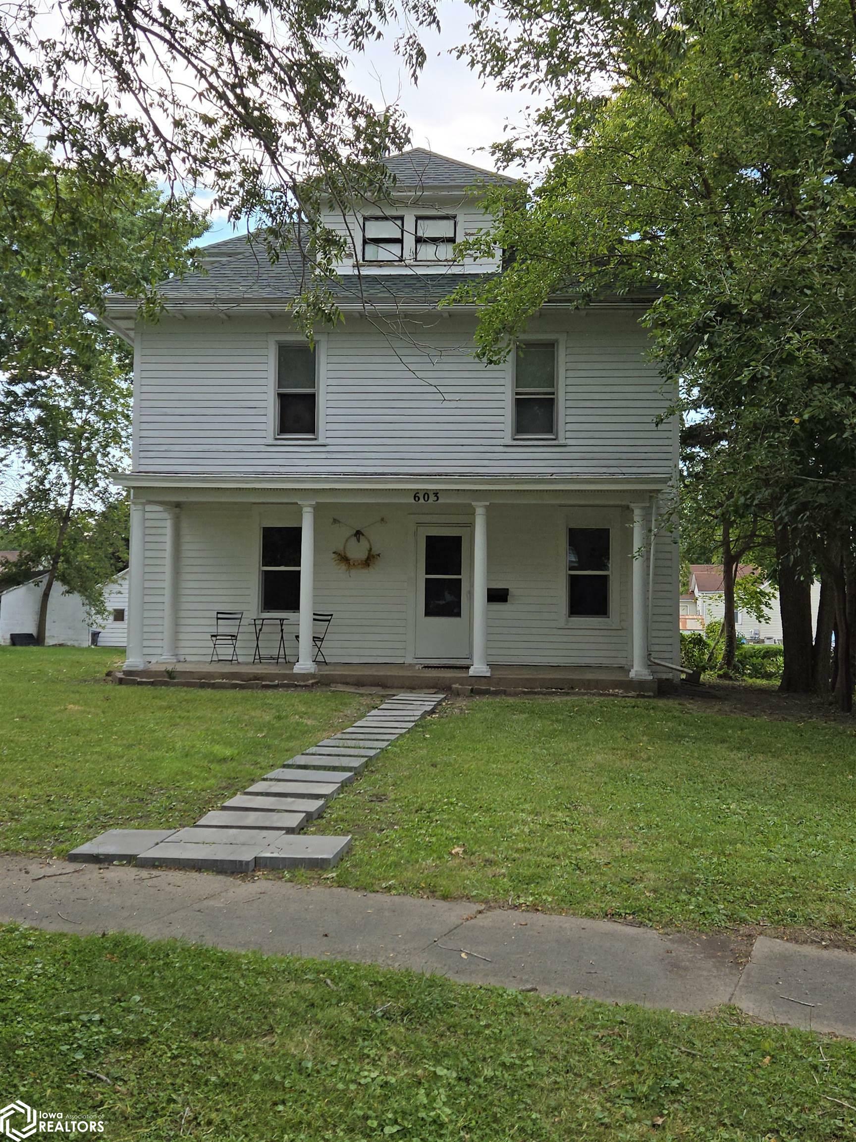 Property Photo:  603 S Starr Avenue  IA 52601 