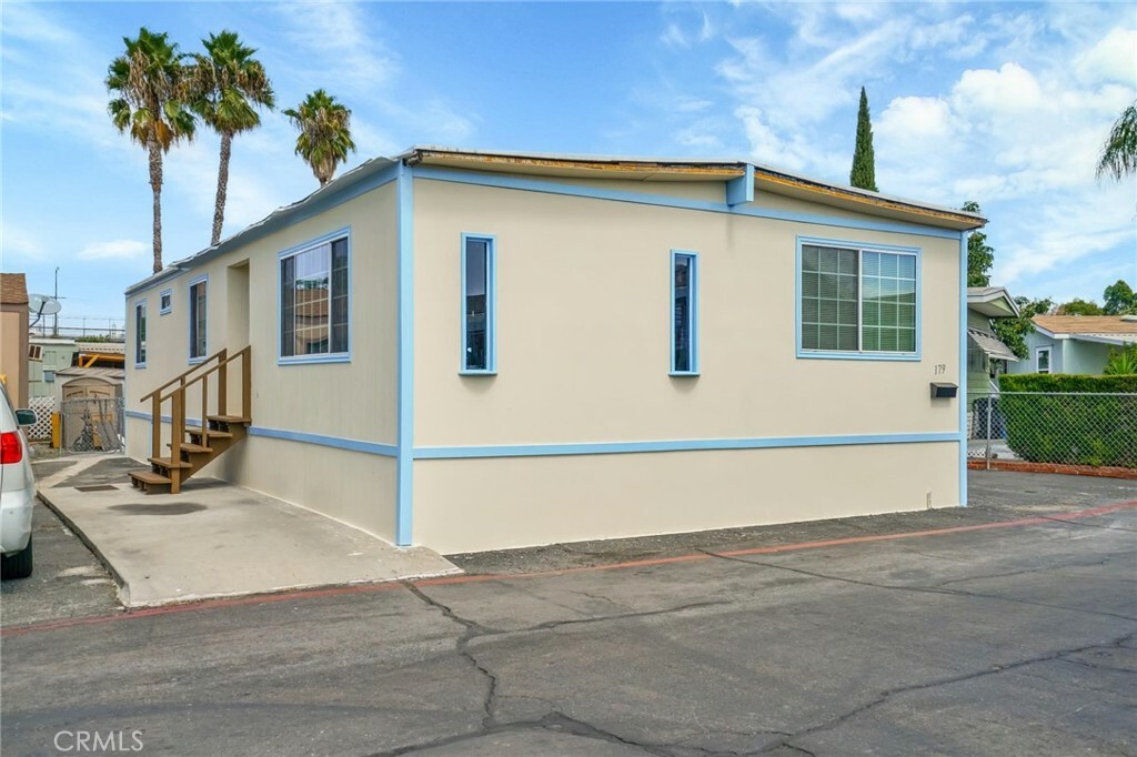 Property Photo:  6475 Atlantic 179  CA 90805 