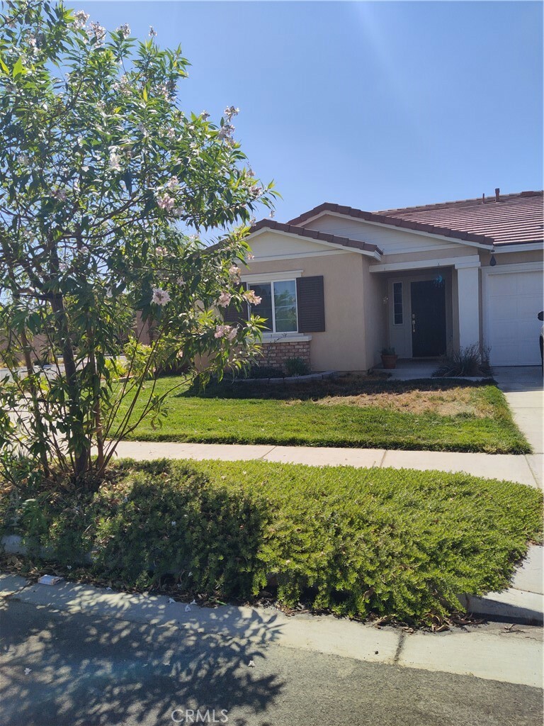 Property Photo:  1353 Haven Place  CA 92543 