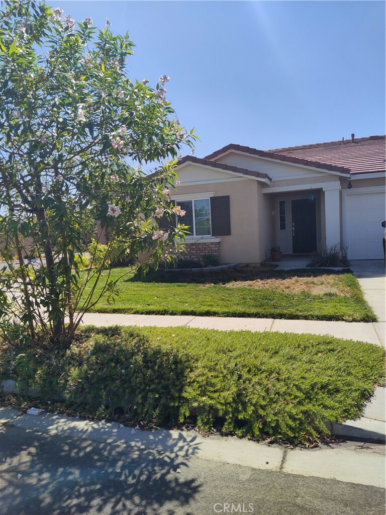 Property Photo:  1353 Haven Place  CA 92543 