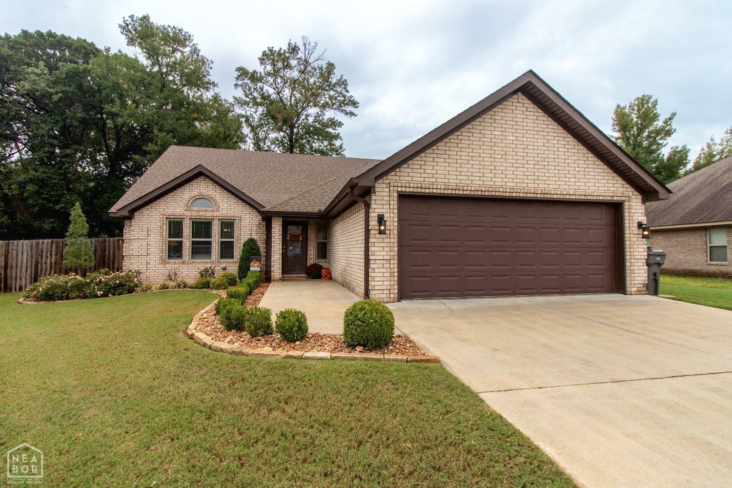 6054 Wisteria Lane  Jonesboro AR 72404 photo