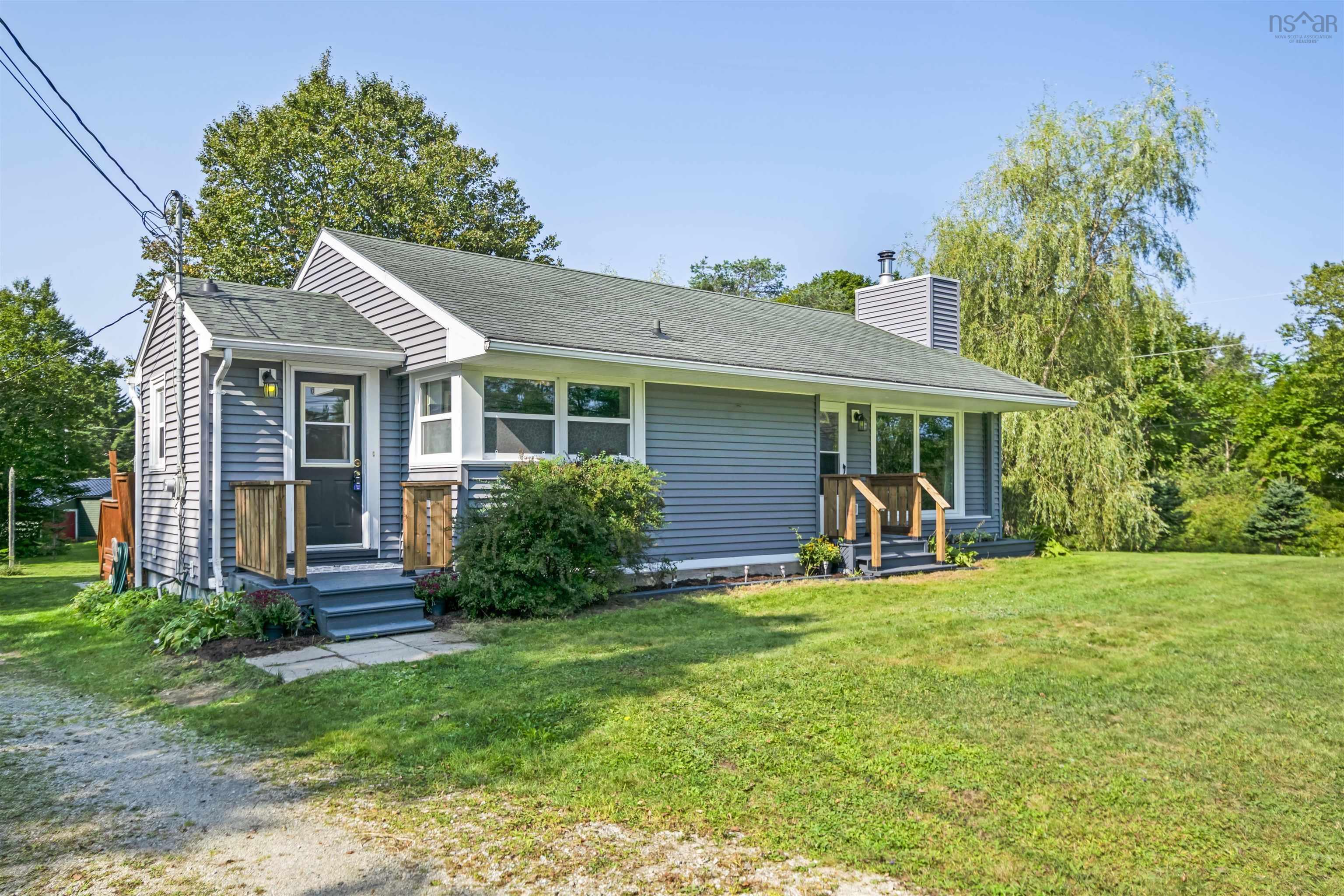 Photo de la propriété: 10486 Peggys Cove Road NS B3Z 3G8