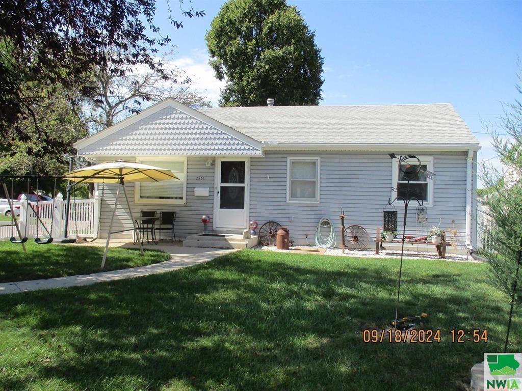 Property Photo:  2951 Myrtle St  IA 51103 