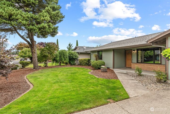 Property Photo: 135 Alameda Drive WA 98626