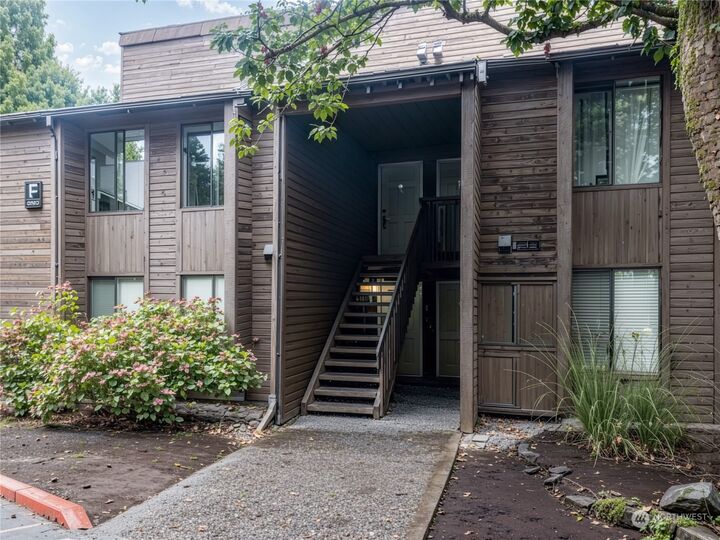 Property Photo:  10013 NE 123rd Street F/A  WA 98034 