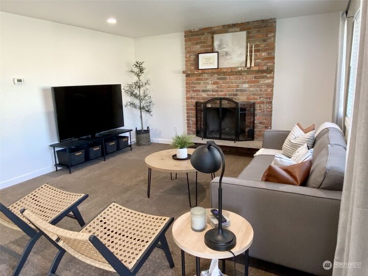 Property Photo:  304 S Cleveland Street  WA 99336 