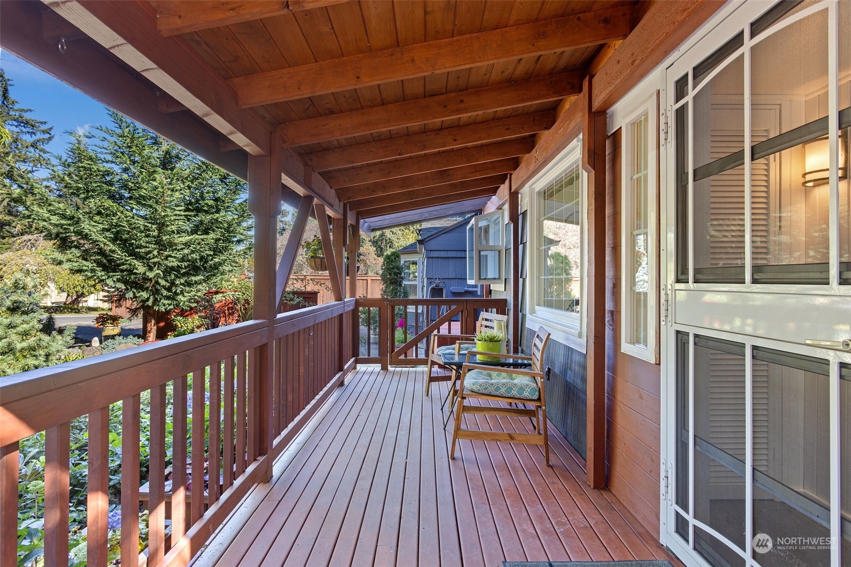 Property Photo:  2519 NE 135th Street  WA 98125 