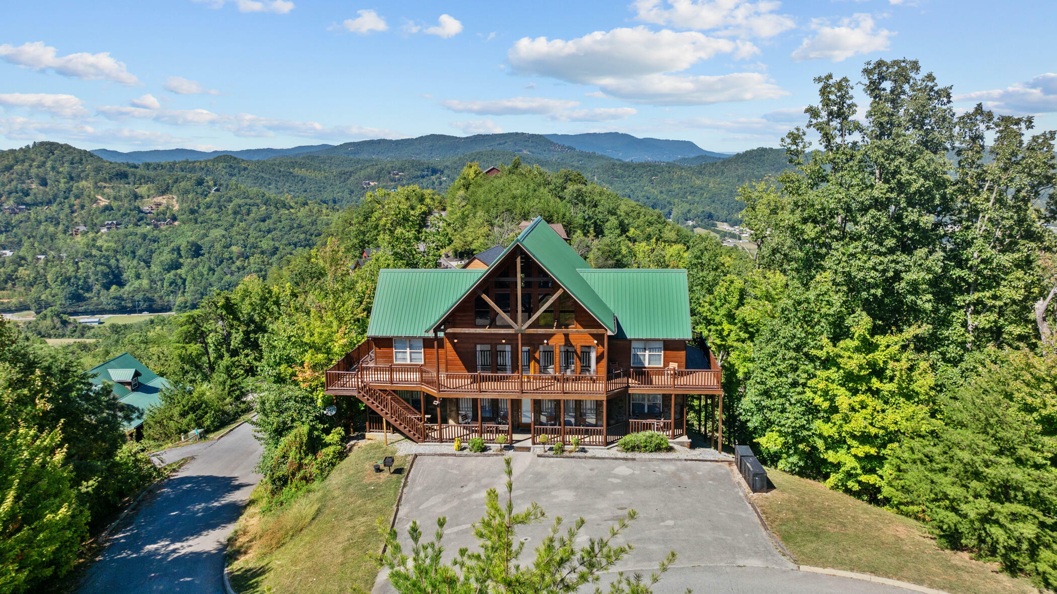 Property Photo:  3650 Wilderness Mountain Road  TN 37862 