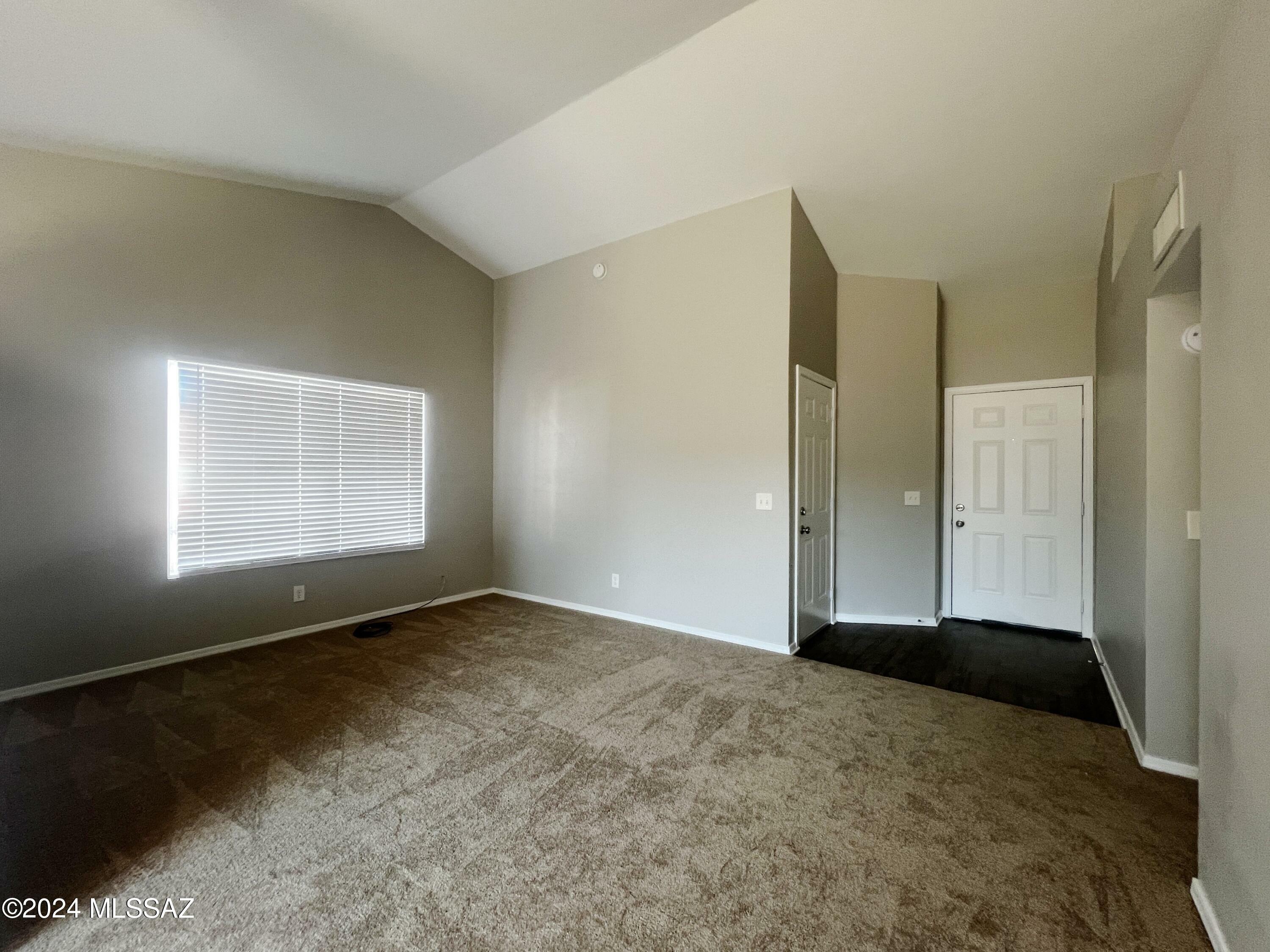 Property Photo:  5314 S Oakleaf Drive  AZ 85746 