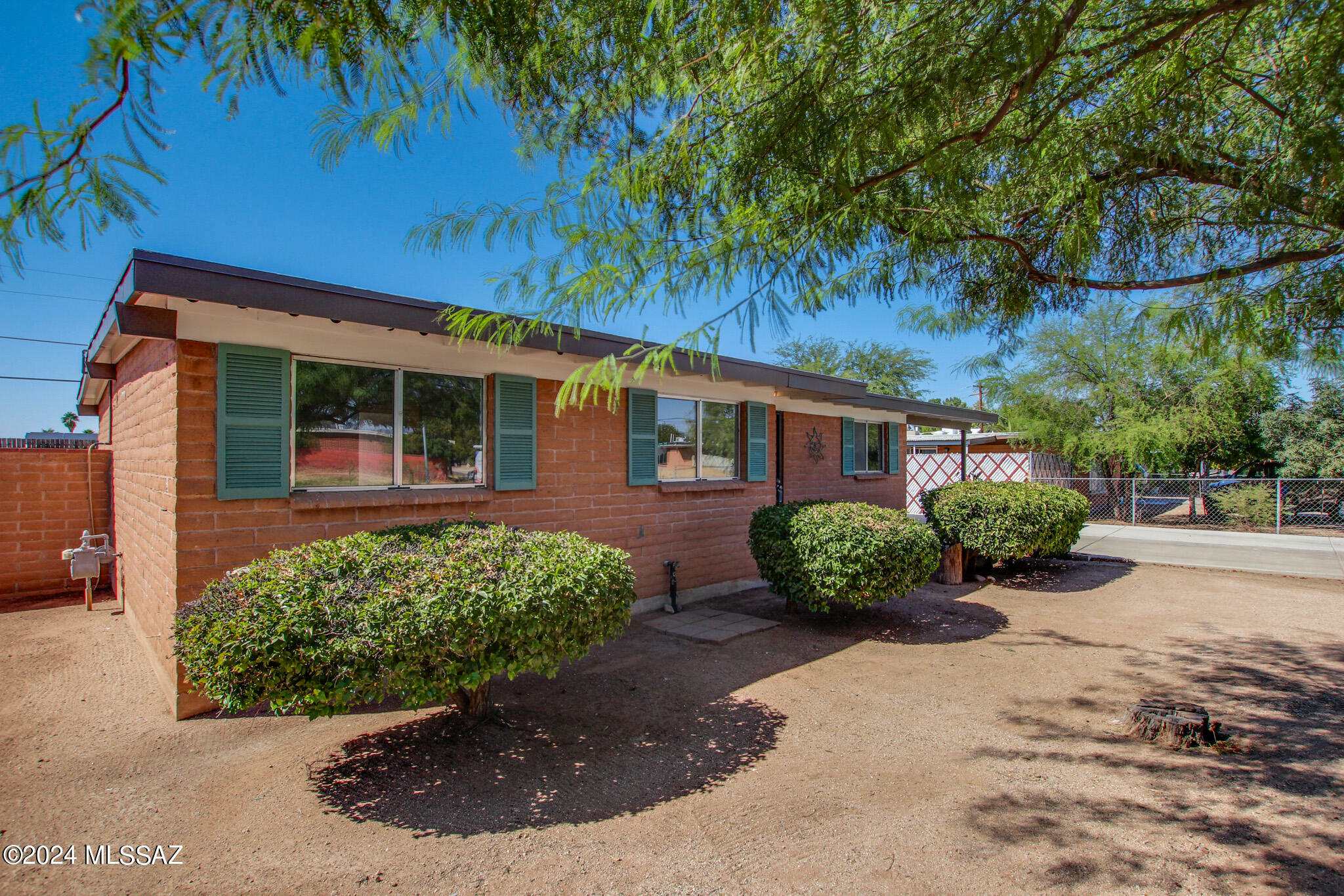 Property Photo: 3420 S Mann Avenue AZ 85730