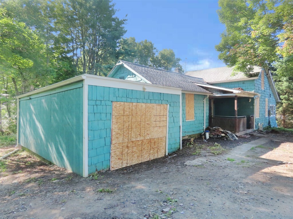 Property Photo:  18 Hancock Road  NY 13833 