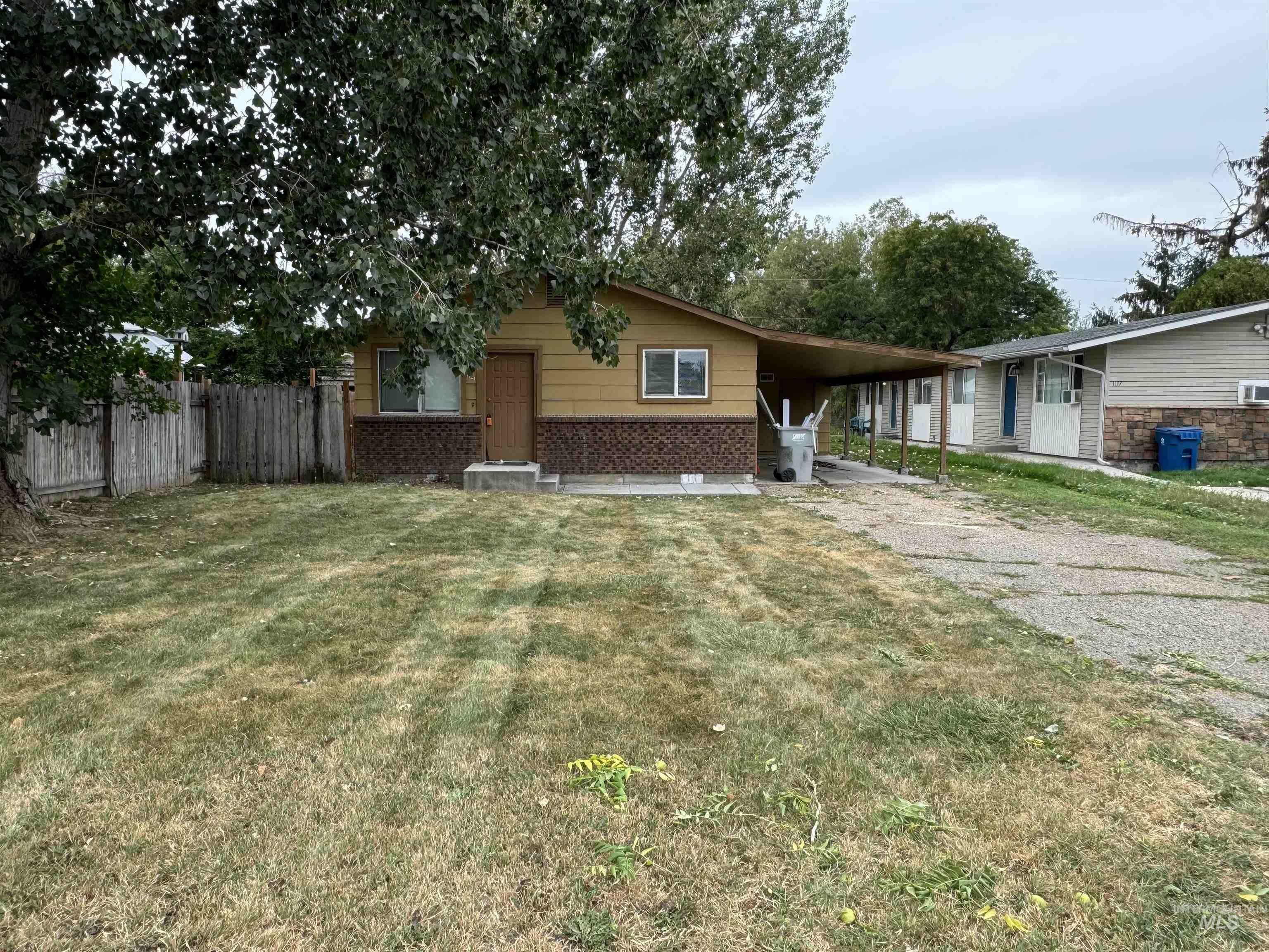 Property Photo:  1121 Holly Street  ID 83686 