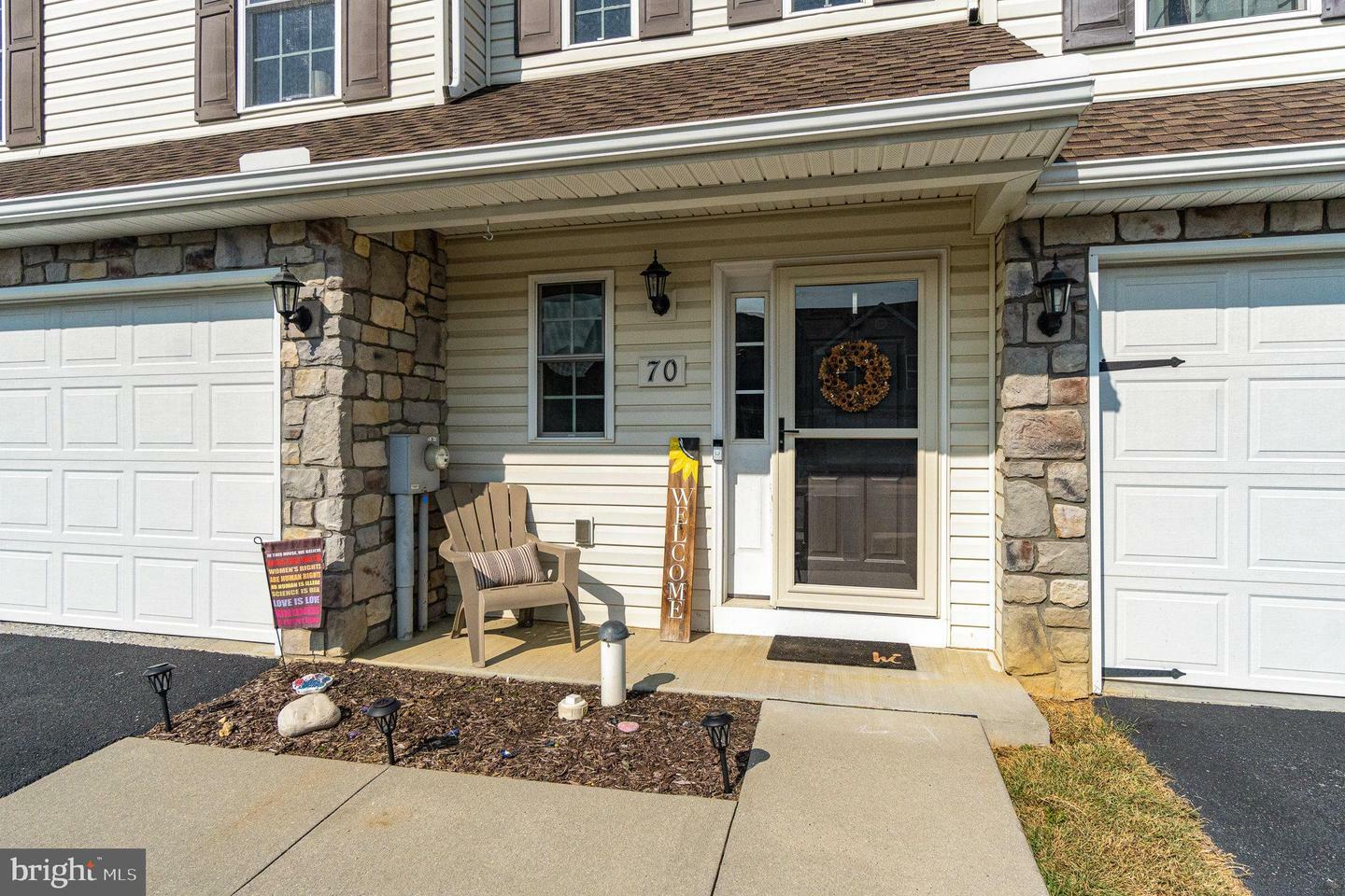 Property Photo:  70 Braeburn Way  PA 17078 