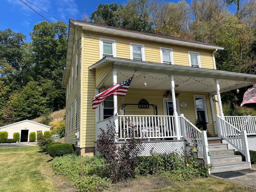 Property Photo:  2520 Saylor School Rd  PA 15935 