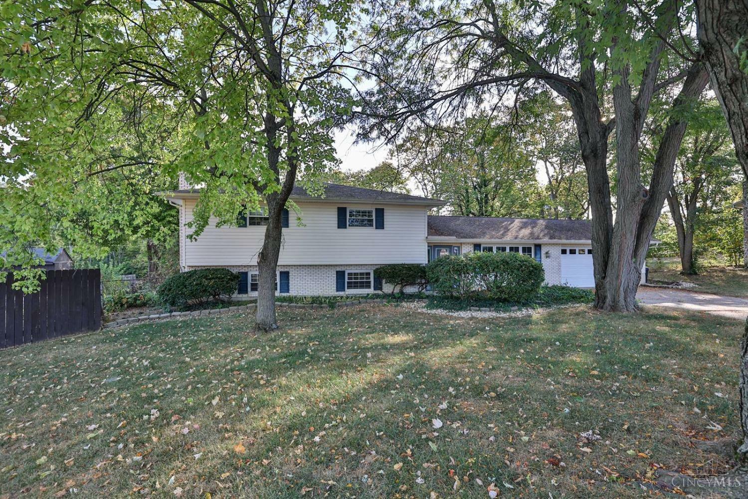 Property Photo:  2534 E Highwood Drive  OH 45014 