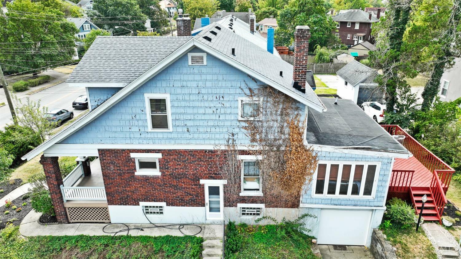 Property Photo:  2821 Linwood Avenue  OH 45208 