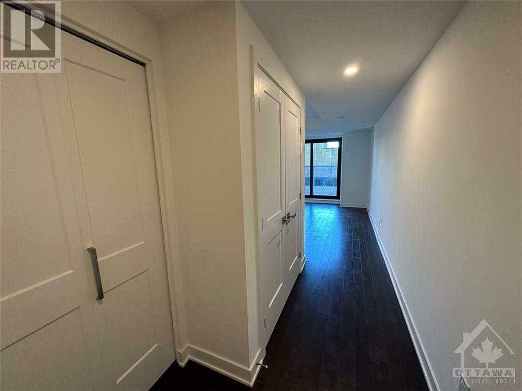 Property Photo:  340 Queen Street 1402  ON K1R 0G1 