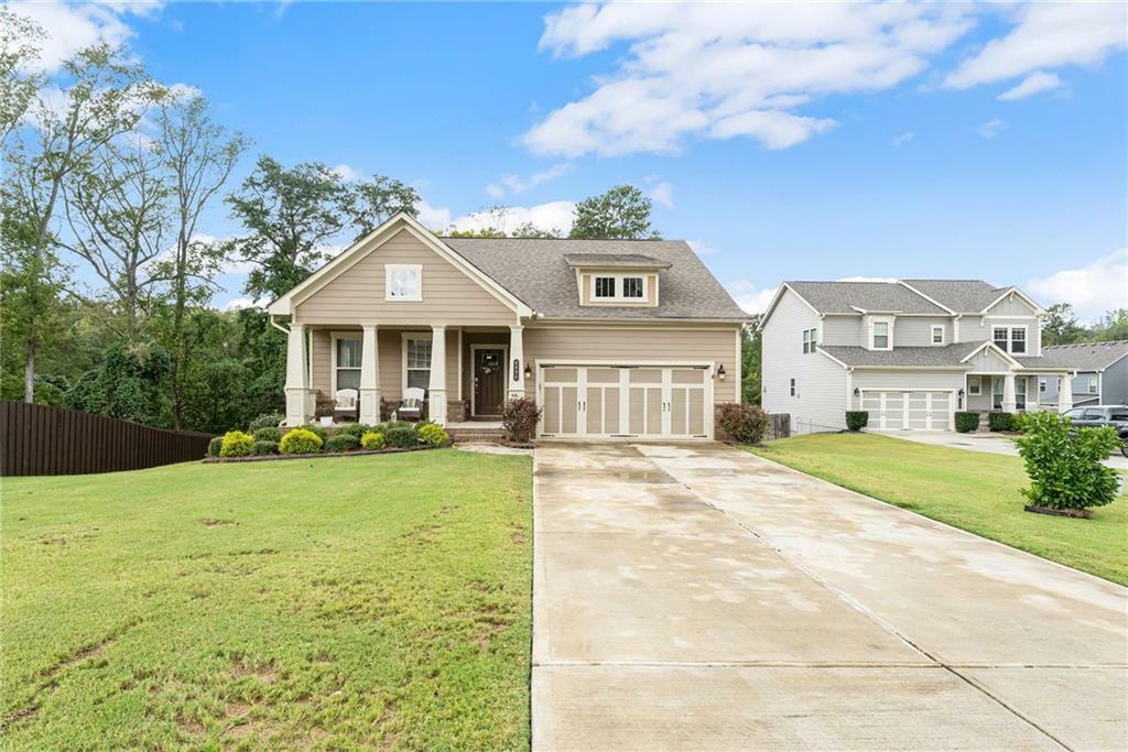 Property Photo:  4030 Manor Overlook Drive  GA 30028 