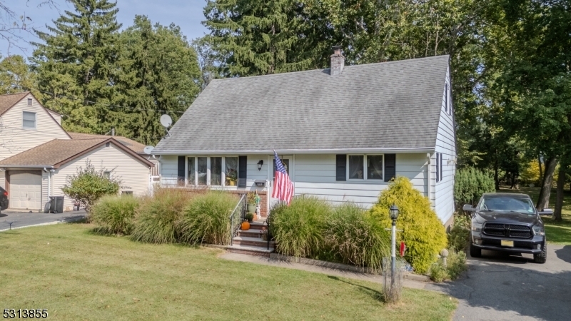 Property Photo:  1227 Ringwood Ave  NJ 07442 