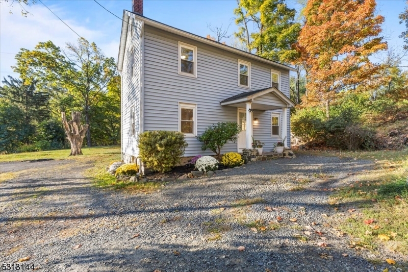 Property Photo:  49 Hardscrabble Hill Rd  NJ 08822 