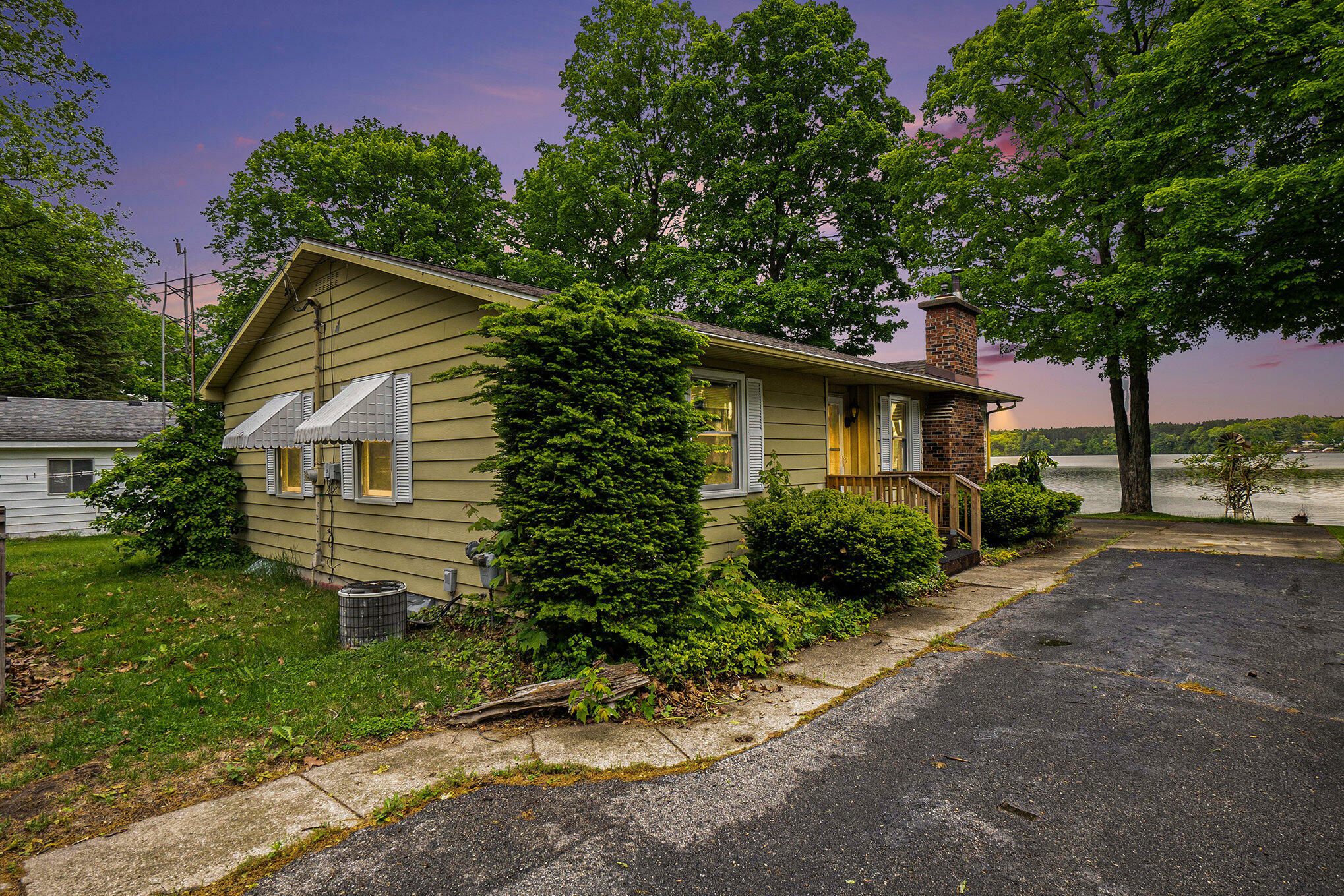Property Photo: 5540 Cozy Point Drive MI 49337