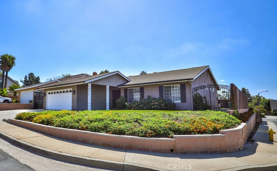 Property Photo:  618 E Norwood Court  CA 91773 