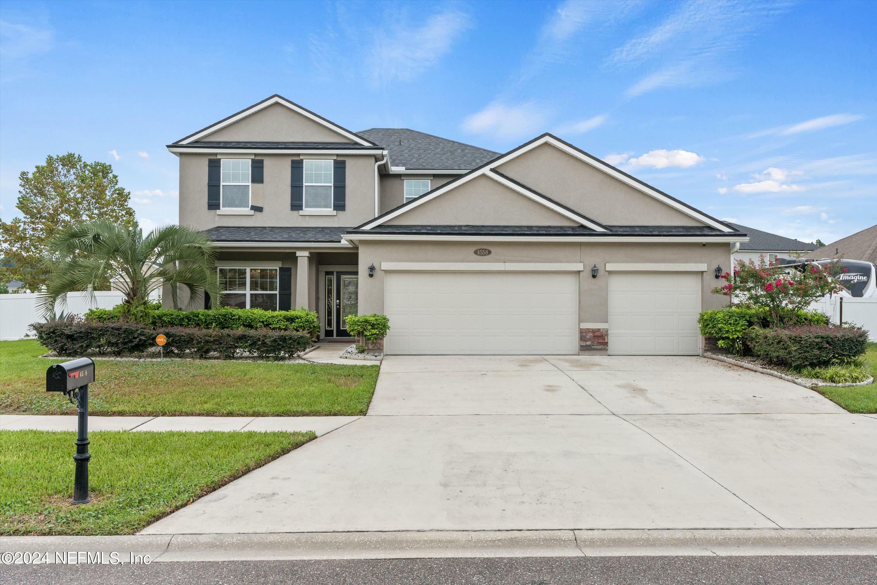 Property Photo:  4558 Sherman Hills Parkway  FL 32210 