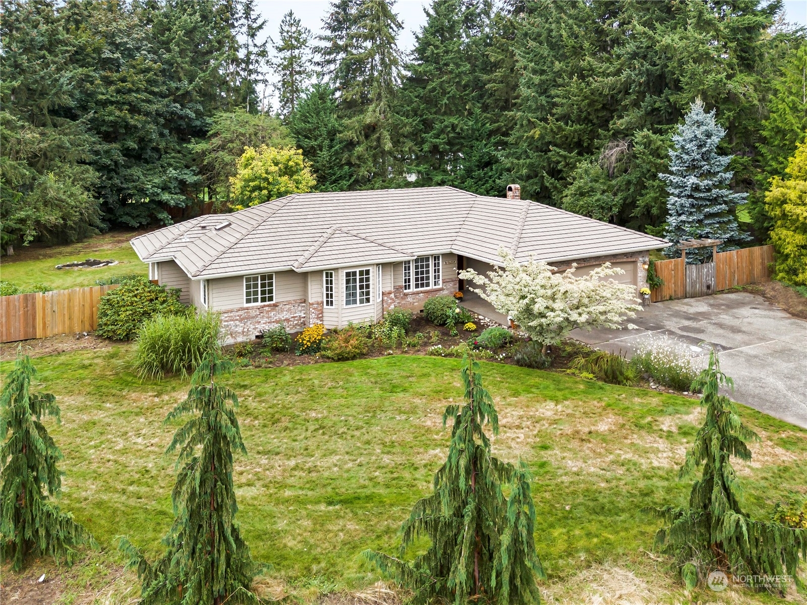 Property Photo: 12420 56th Avenue NE WA 98271