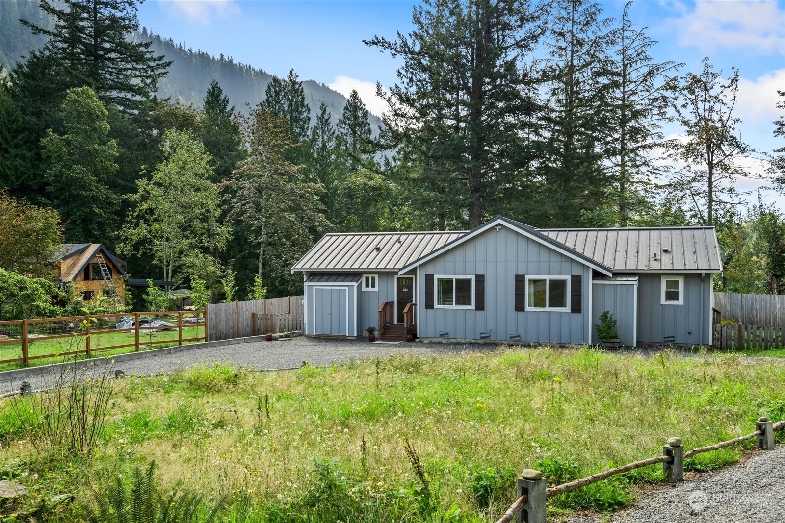 Property Photo:  37228 W Lake Walker Drive SE  WA 98022 