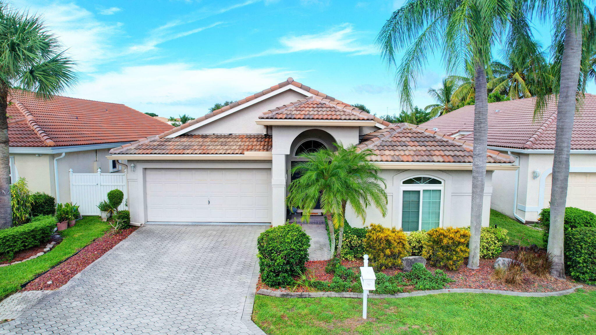 Property Photo:  7663 Northtree Way  FL 33467 