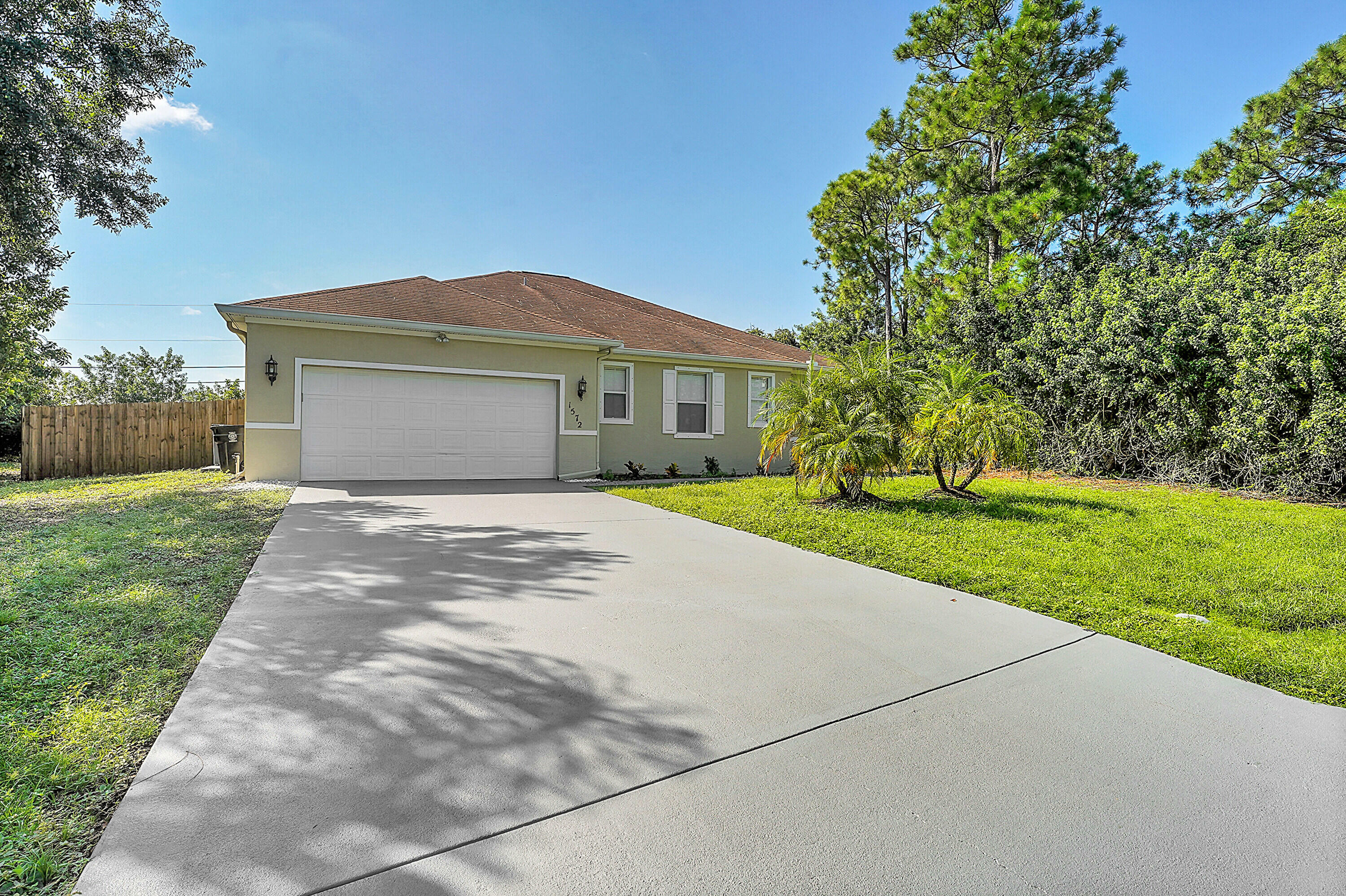 Property Photo:  1572 SW Gager Road  FL 34953 