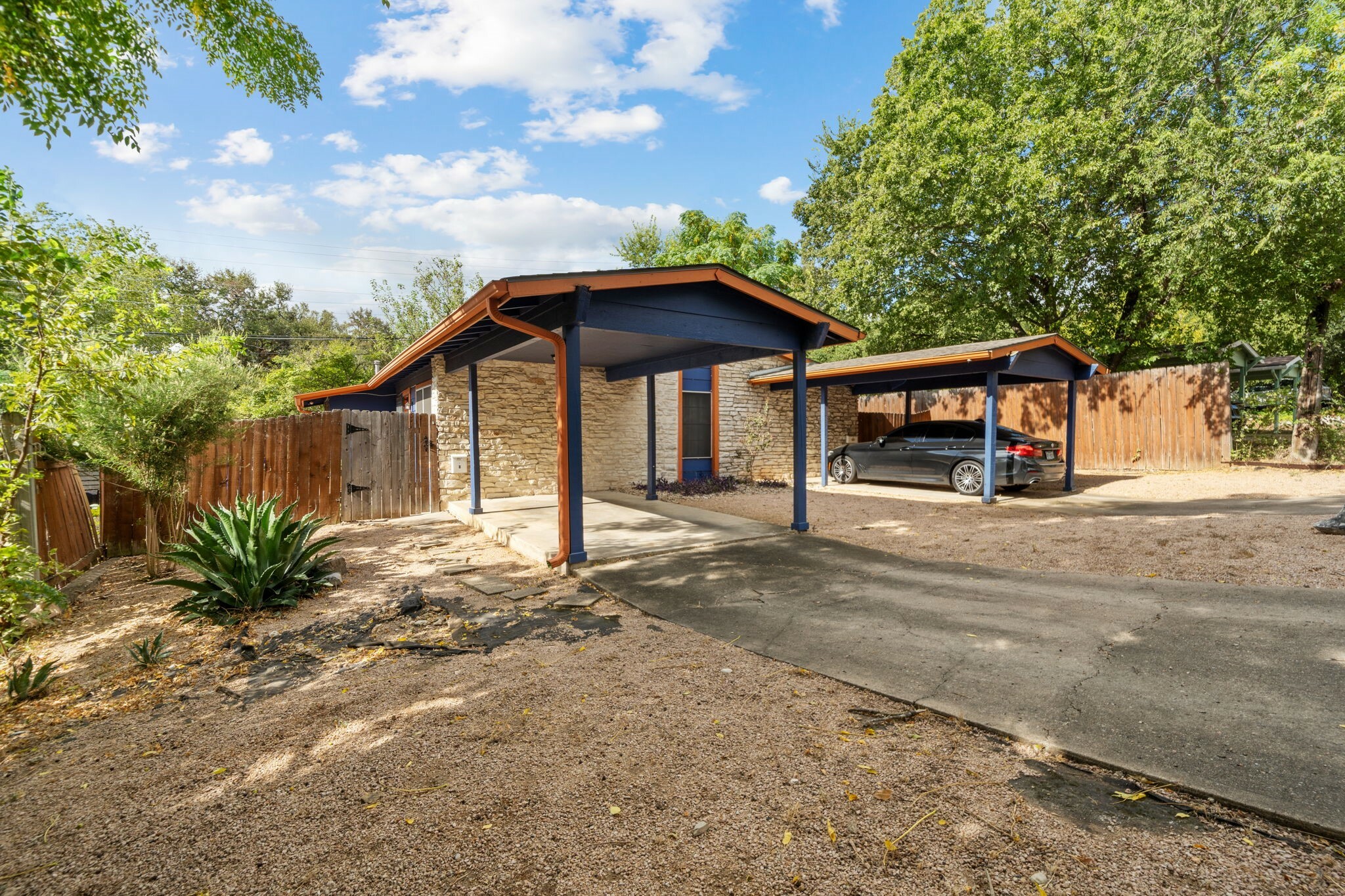 Property Photo:  3508 Southridge Drive  TX 78704 