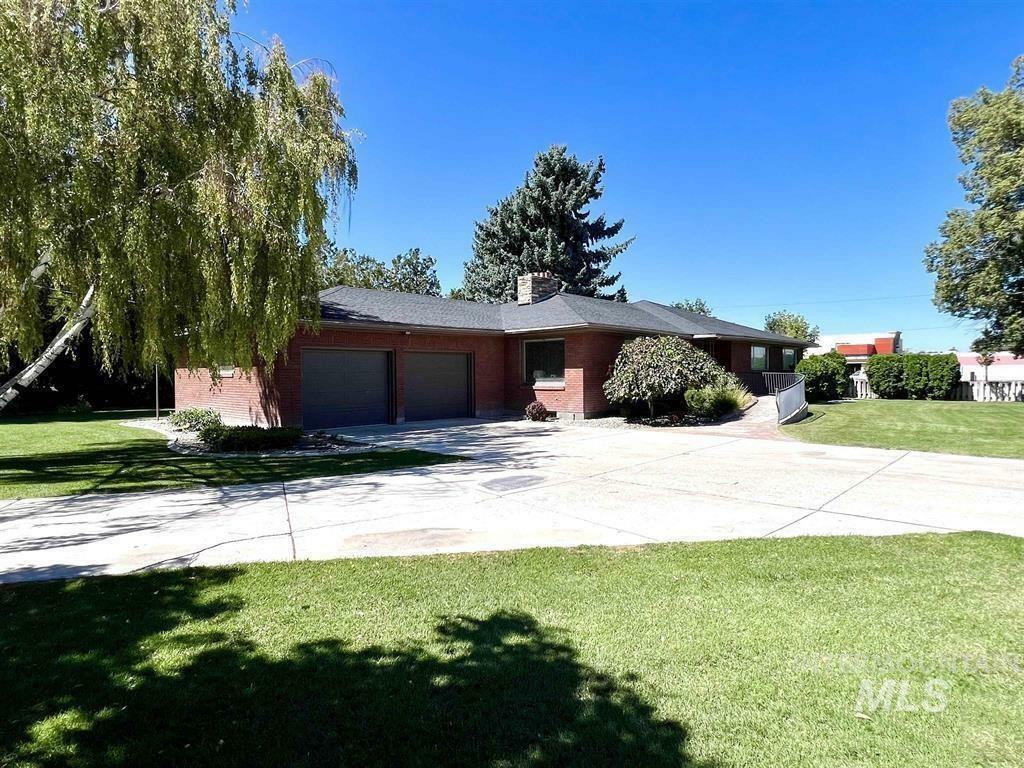 Property Photo:  2240 Overland Ave  ID 83318 