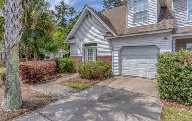 Property Photo:  300 Pine Bluff Drive  SC 29483 