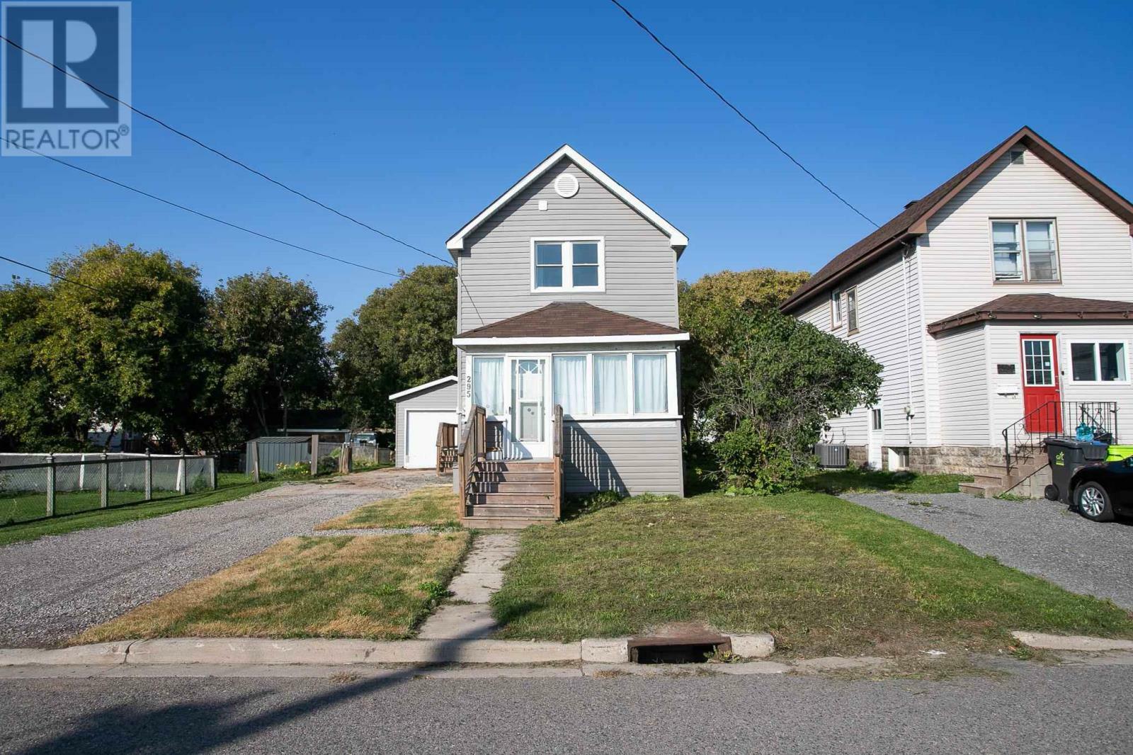 Property Photo:  295 Gillies St  ON P6C 3Z6 