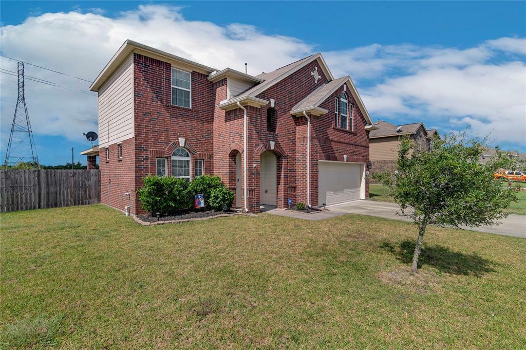 Property Photo:  2109 Ruby Drive  TX 77591 