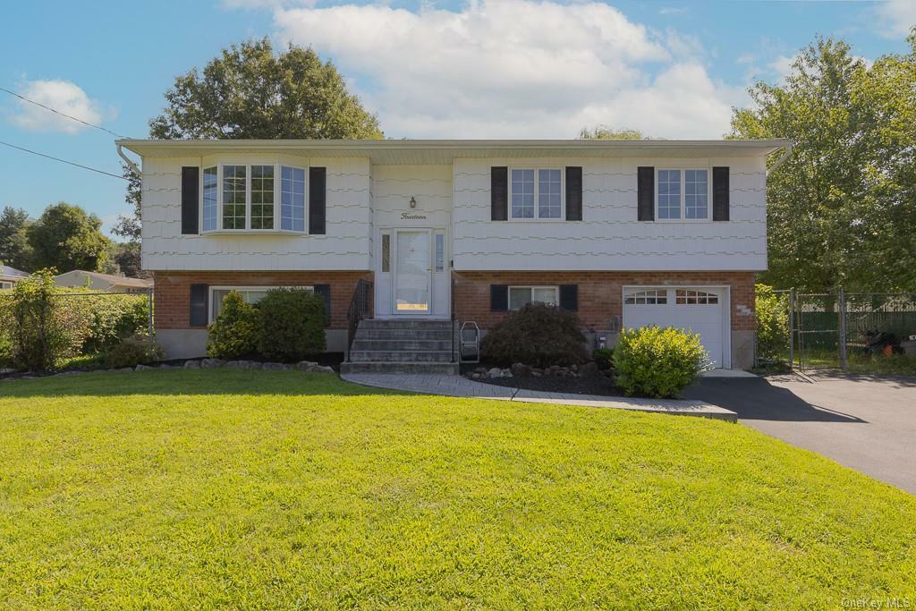 Property Photo:  14 Fonda Drive  NY 10980 