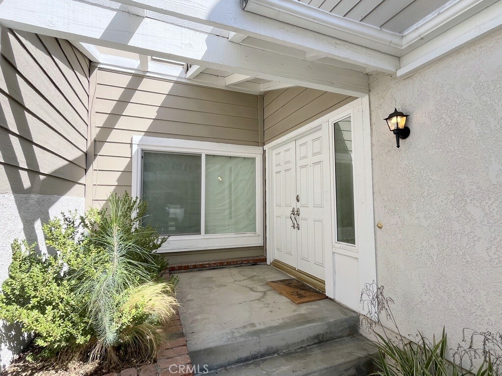 Property Photo:  539 S Westford Street  CA 92807 