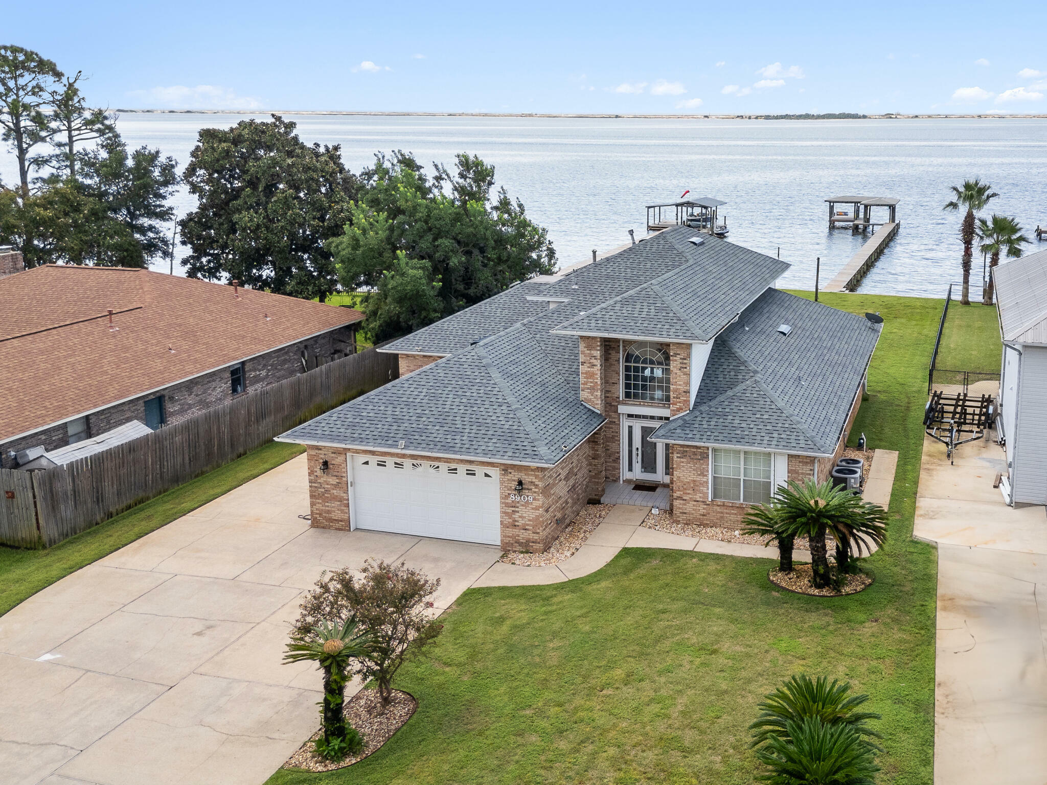 Property Photo:  8909 Schooner Court  FL 32566 