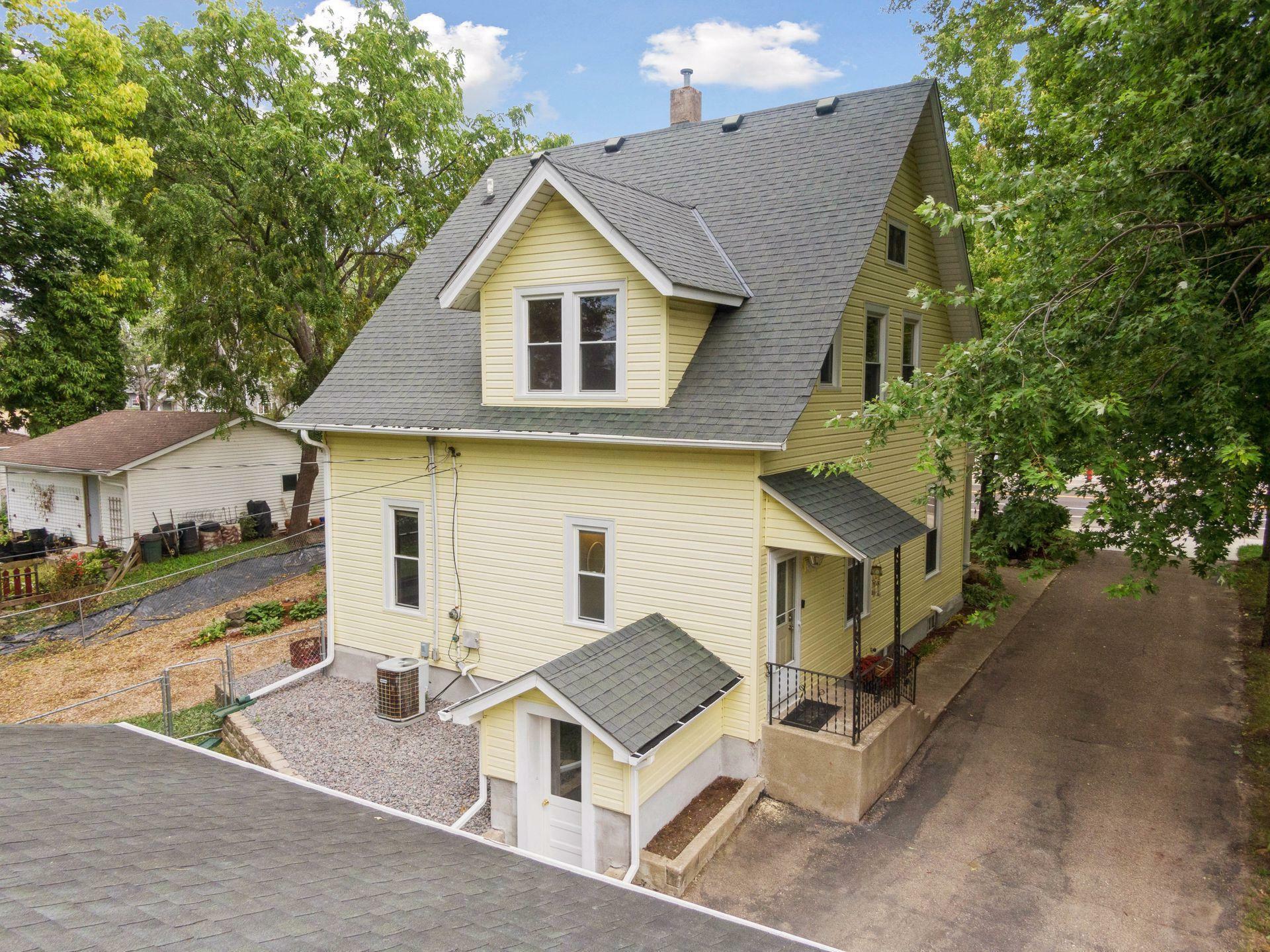 Property Photo:  505 Lake Boulevard S  MN 55313 