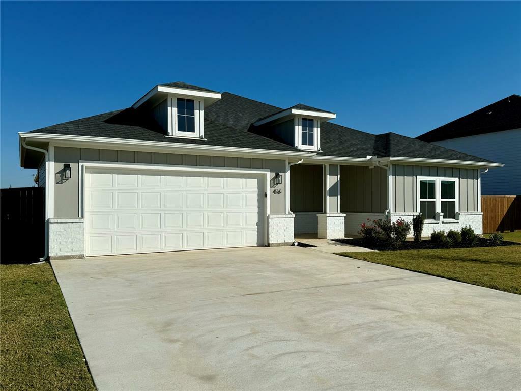 Property Photo:  436 Cirrus Circle  TX 76252 