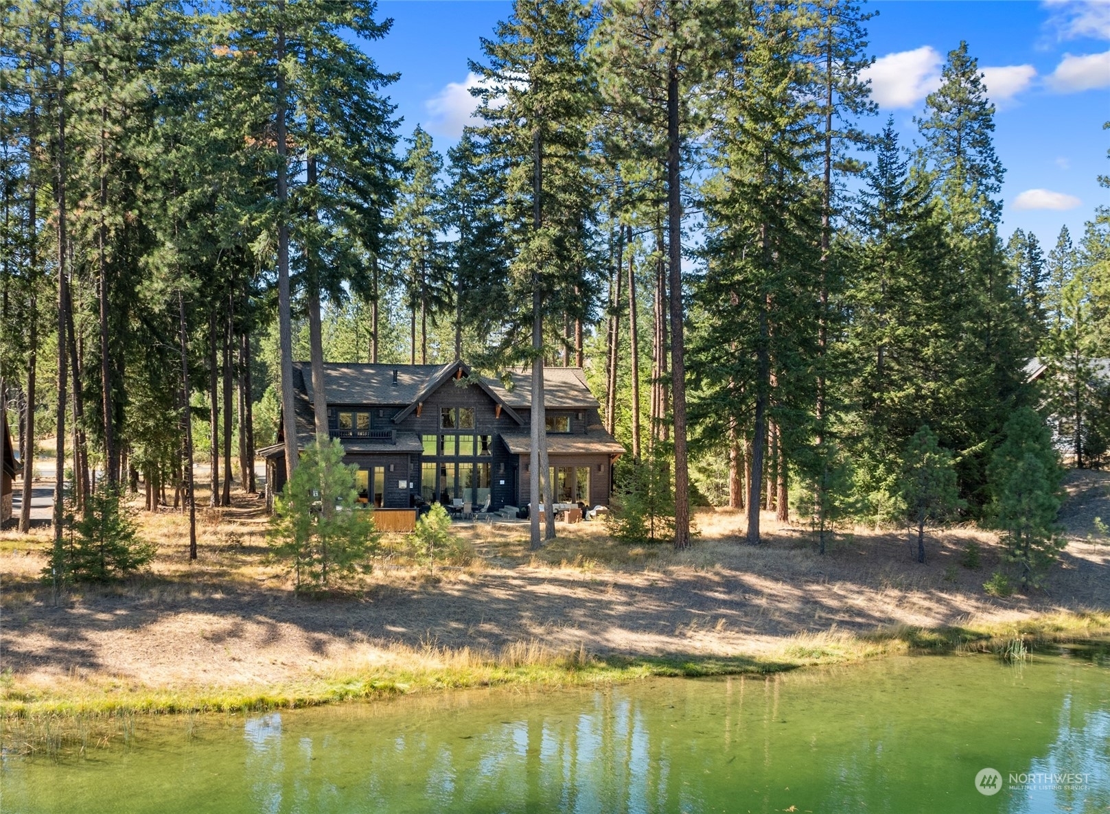 Property Photo:  950  Coal Mine Way  WA 98922 