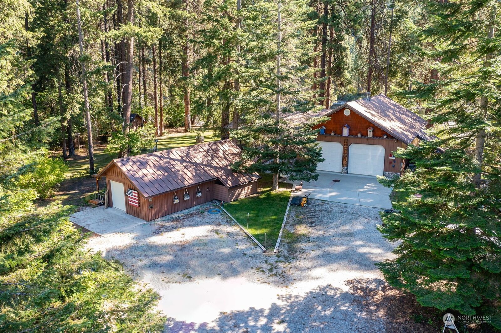 Property Photo:  16889  Mule Tail Flats Road  WA 98826 