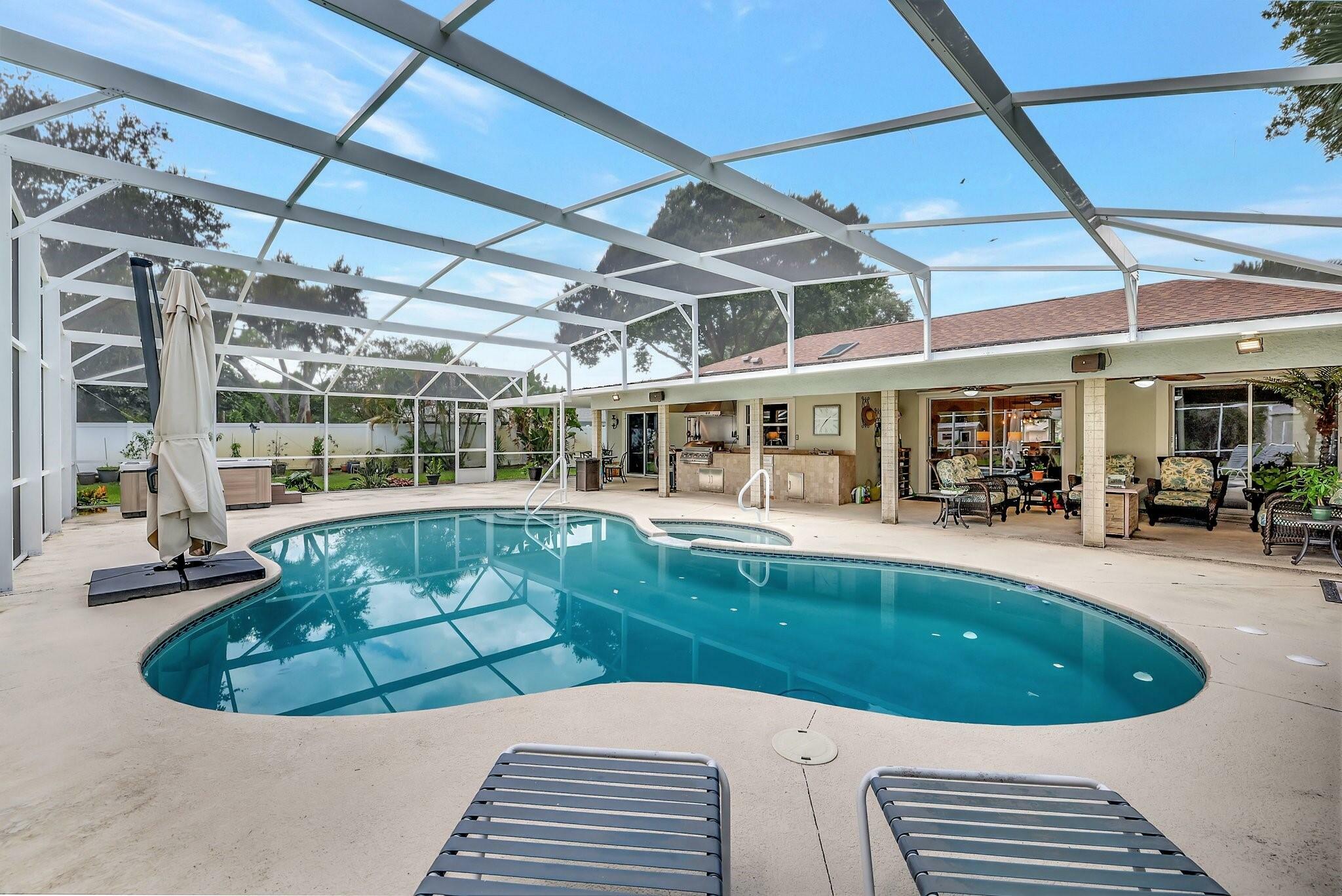 Property Photo:  4103 Redwood Drive  FL 34951 