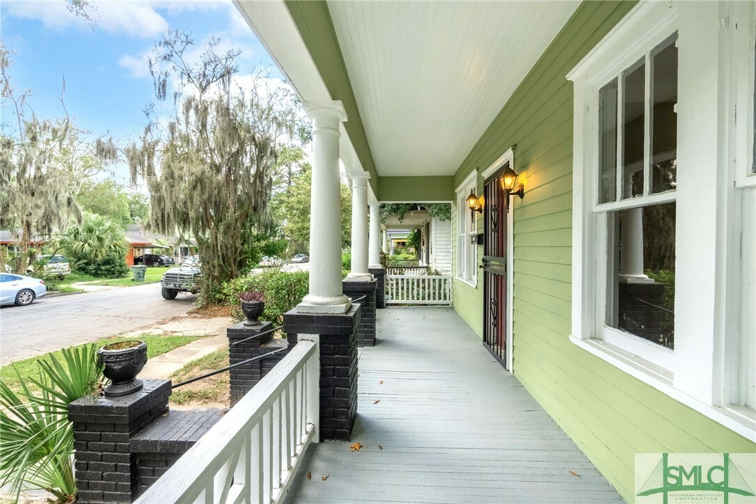 Property Photo:  1130 E 31st Street  GA 31404 