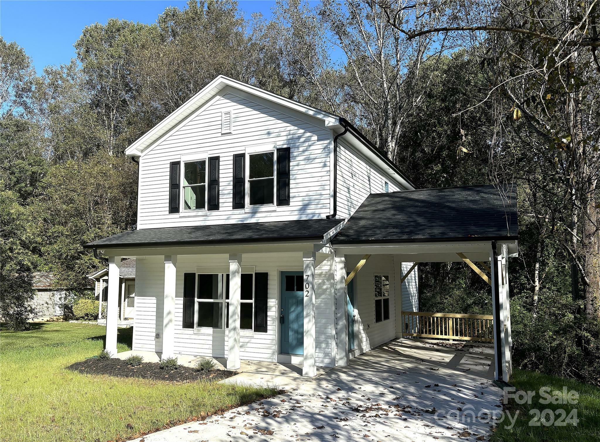 Property Photo:  702 W Virginia Avenue  NC 28016 