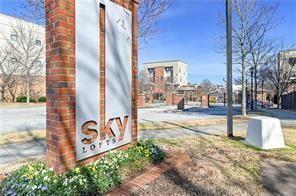 Property Photo: 898 Oak Street SW 3108 GA 30310